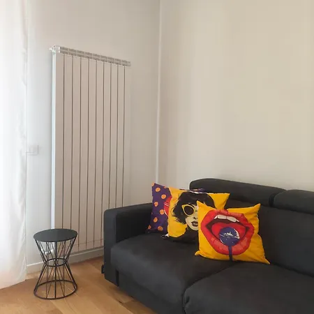 Pop House Apartment *